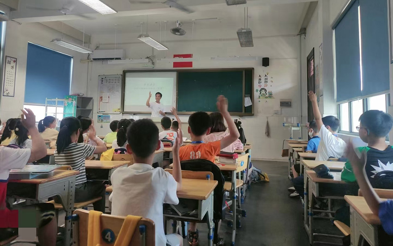 靖西冯家小学